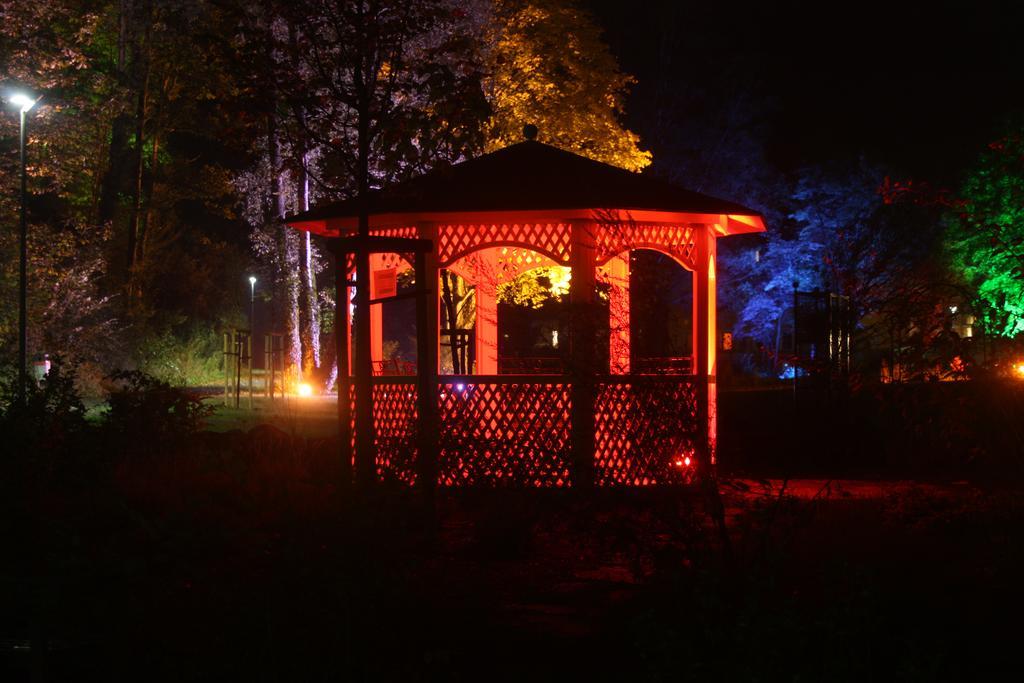 Ferienwohnungen Schenk Schmitz Bad Bertrich Exterior photo